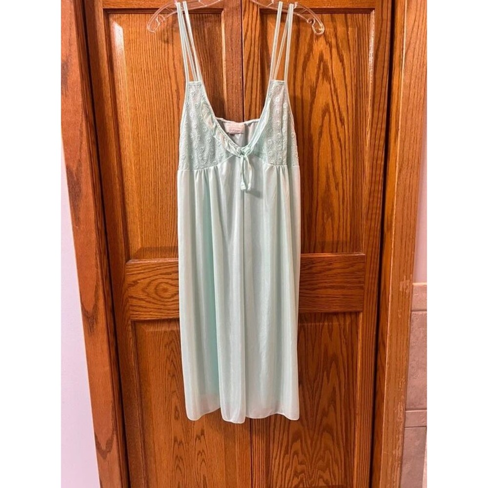 Vintage Lati Fashion Intimates XL Mint Satin Nightgown Lace Slip Lingerie